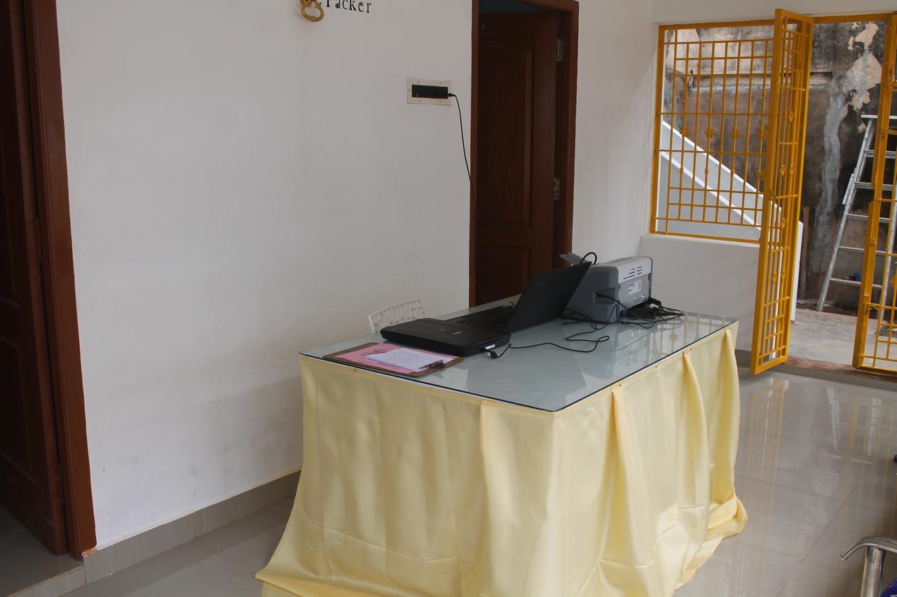 Kānādukāttān Chettinad Packer旅舍 外观 照片
